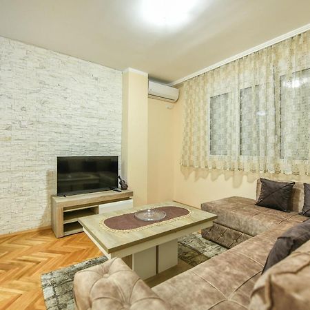 Apartman Centar 2 Ποντγορίτσα Εξωτερικό φωτογραφία