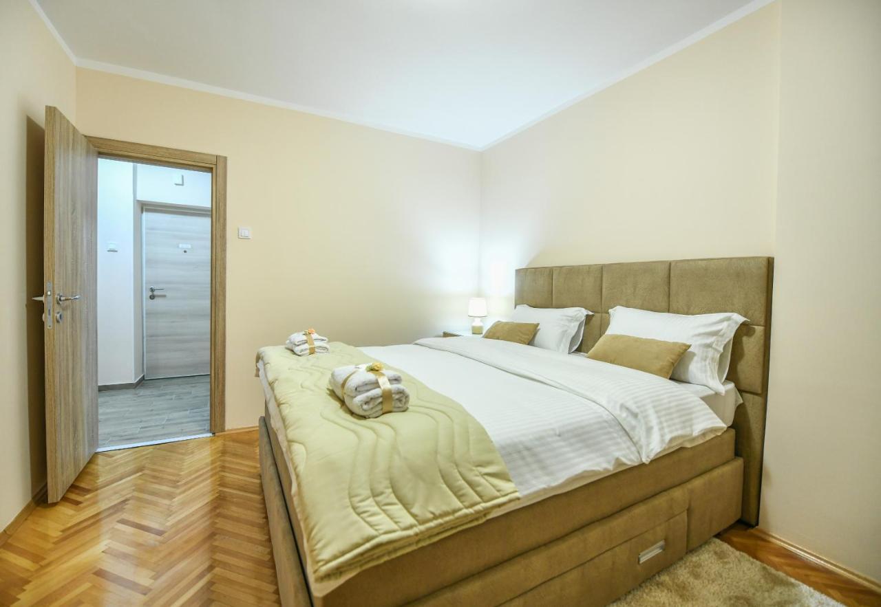 Apartman Centar 2 Ποντγορίτσα Εξωτερικό φωτογραφία
